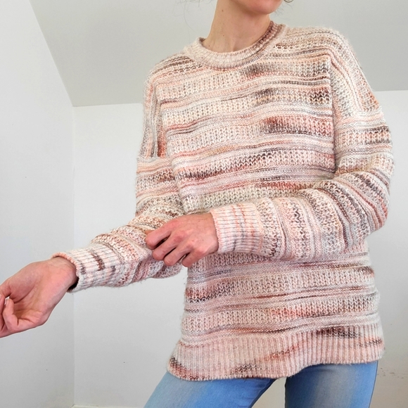 WIND RIVER - Soft knit sweater - Picture 3 of 15